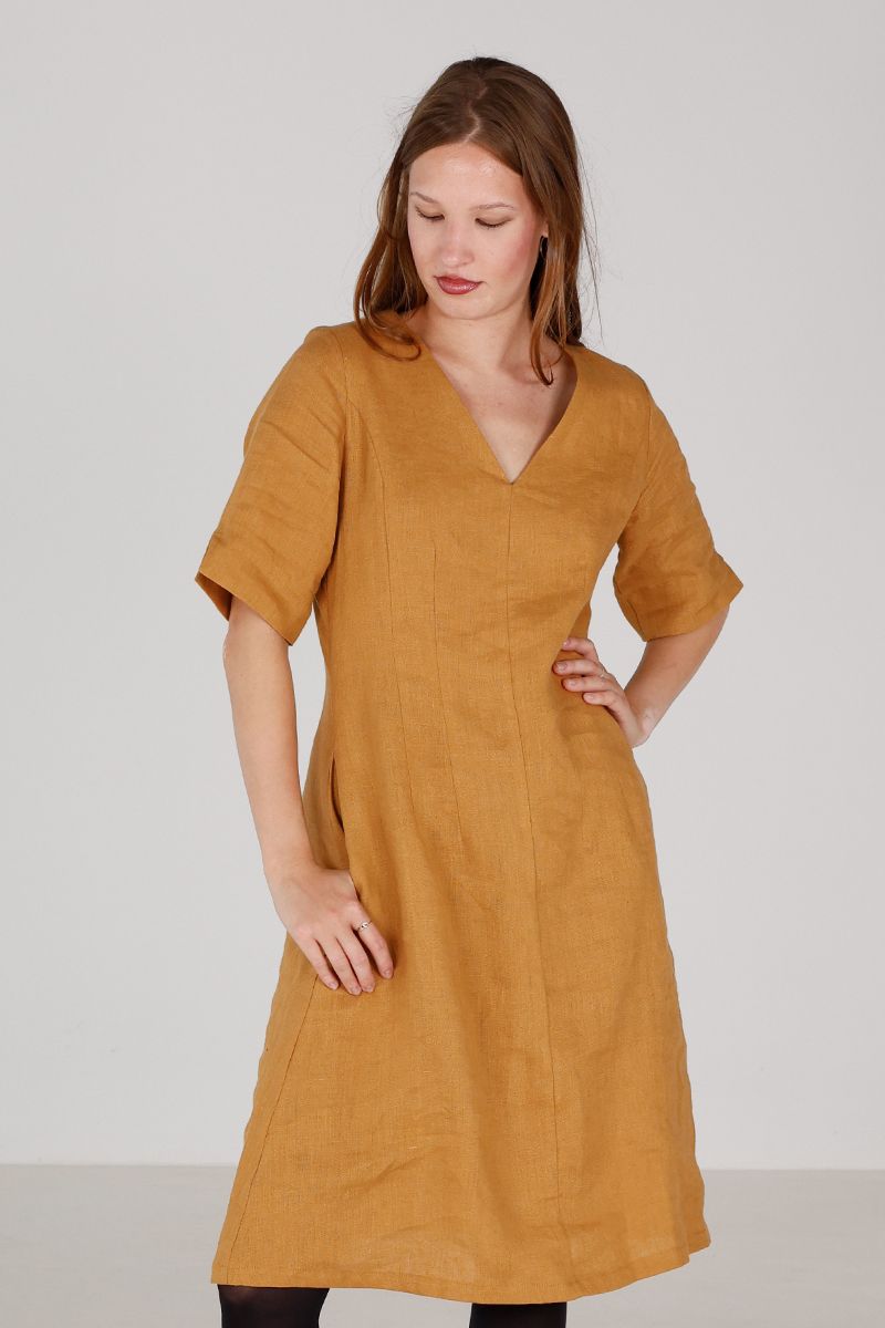 Heidi nugat linnen dress